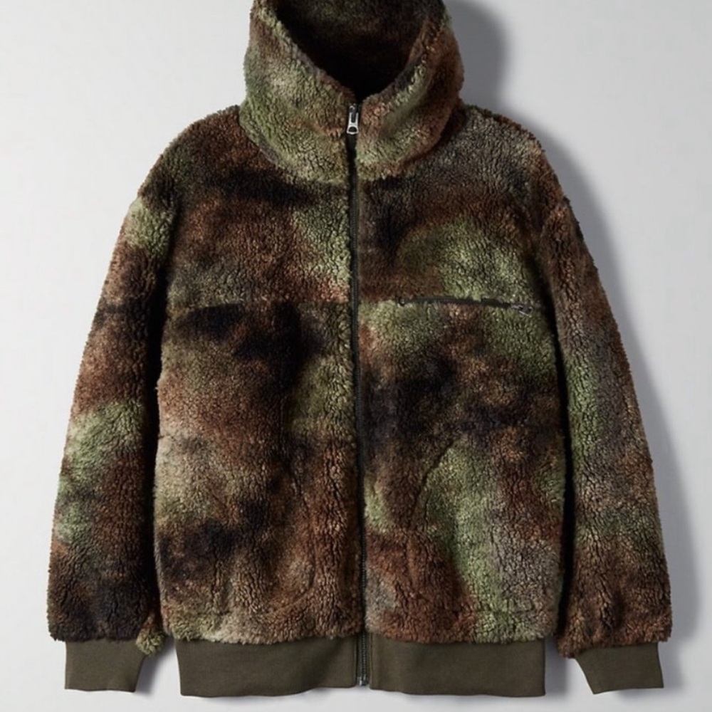 Aritzia Wilfred Free Camo jacket Teddy fleece jacket S